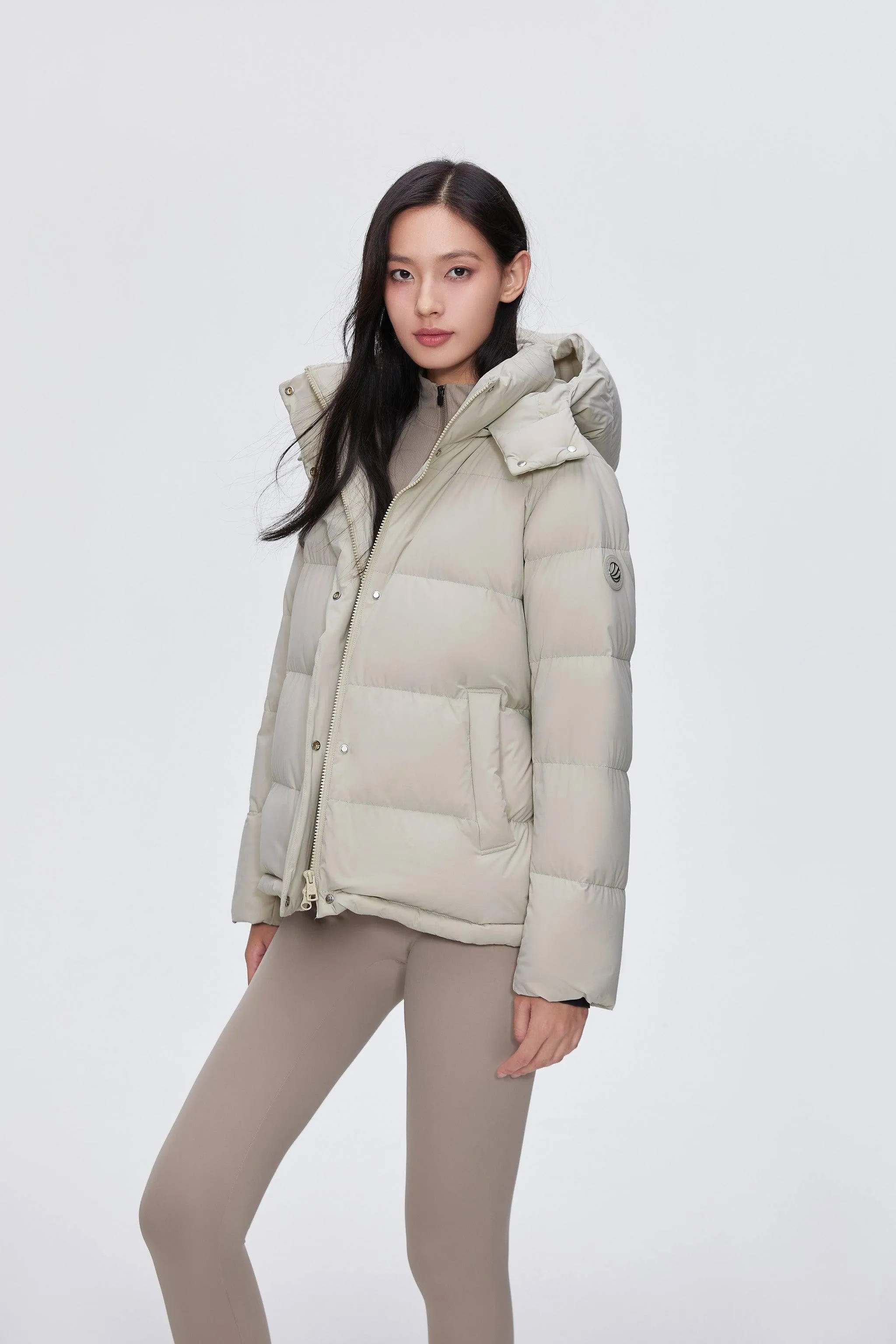 Feel the Cloud women’s down jacket with detachable hood