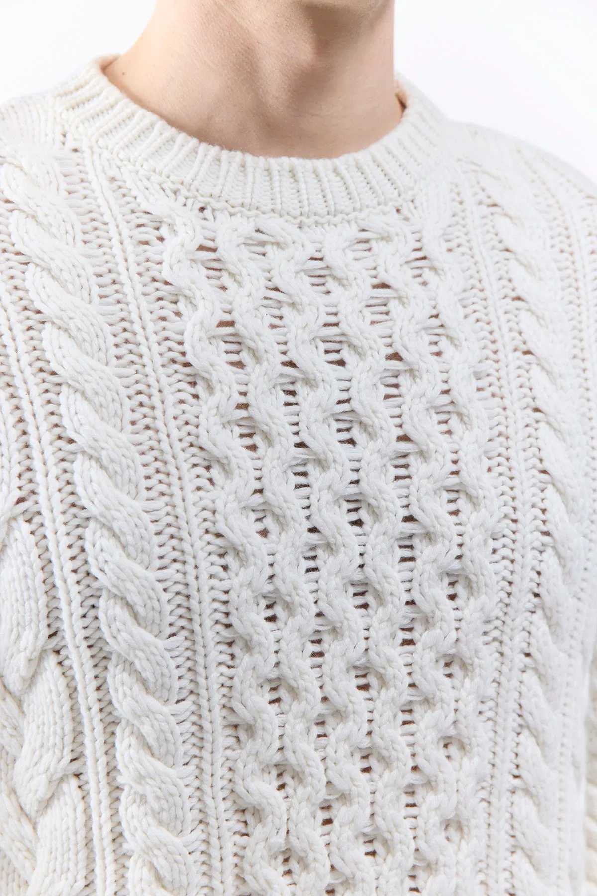 Geoffrey Knit Sweater in Ivory Cashmere