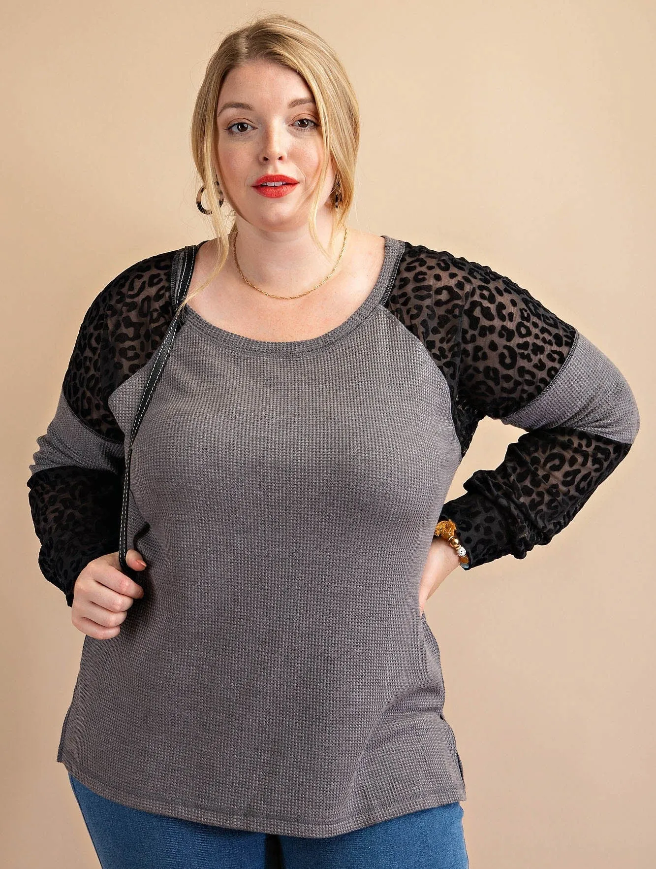 PLUS Sheerly Leopard Thermal Top-2 colors