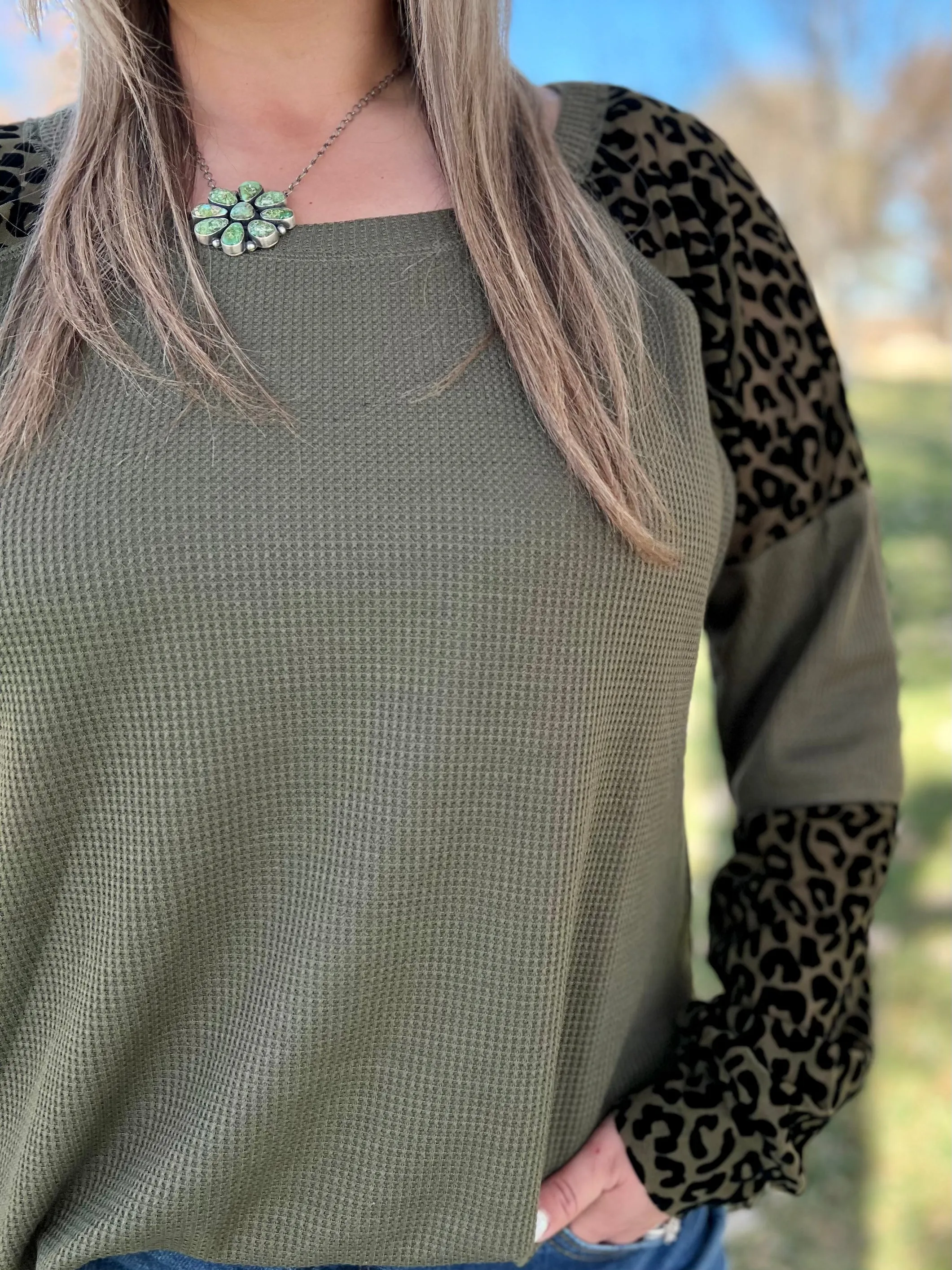 PLUS Sheerly Leopard Thermal Top-2 colors