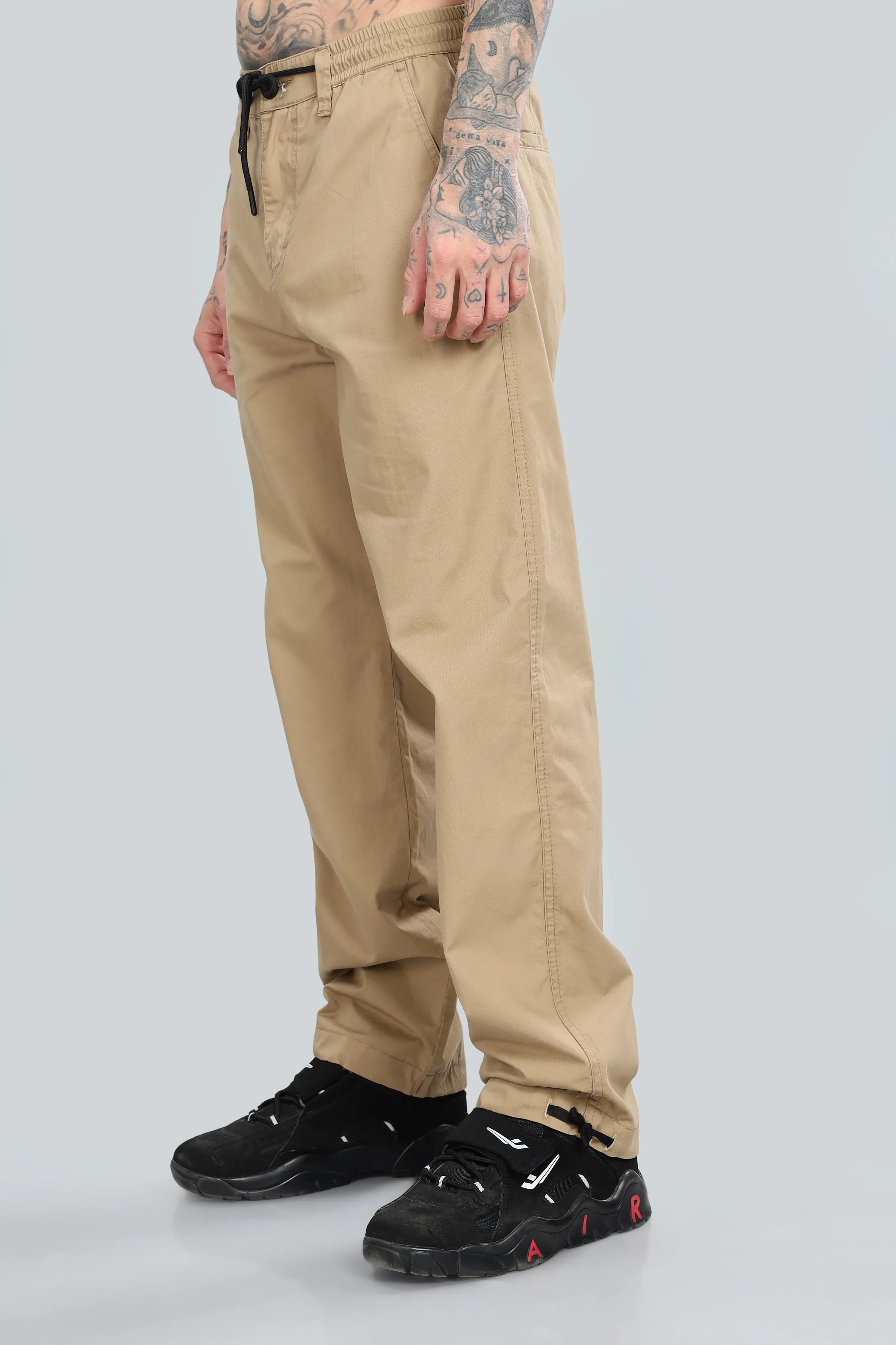 SAINTJONES BEIGE STRAIGHT PANTS.