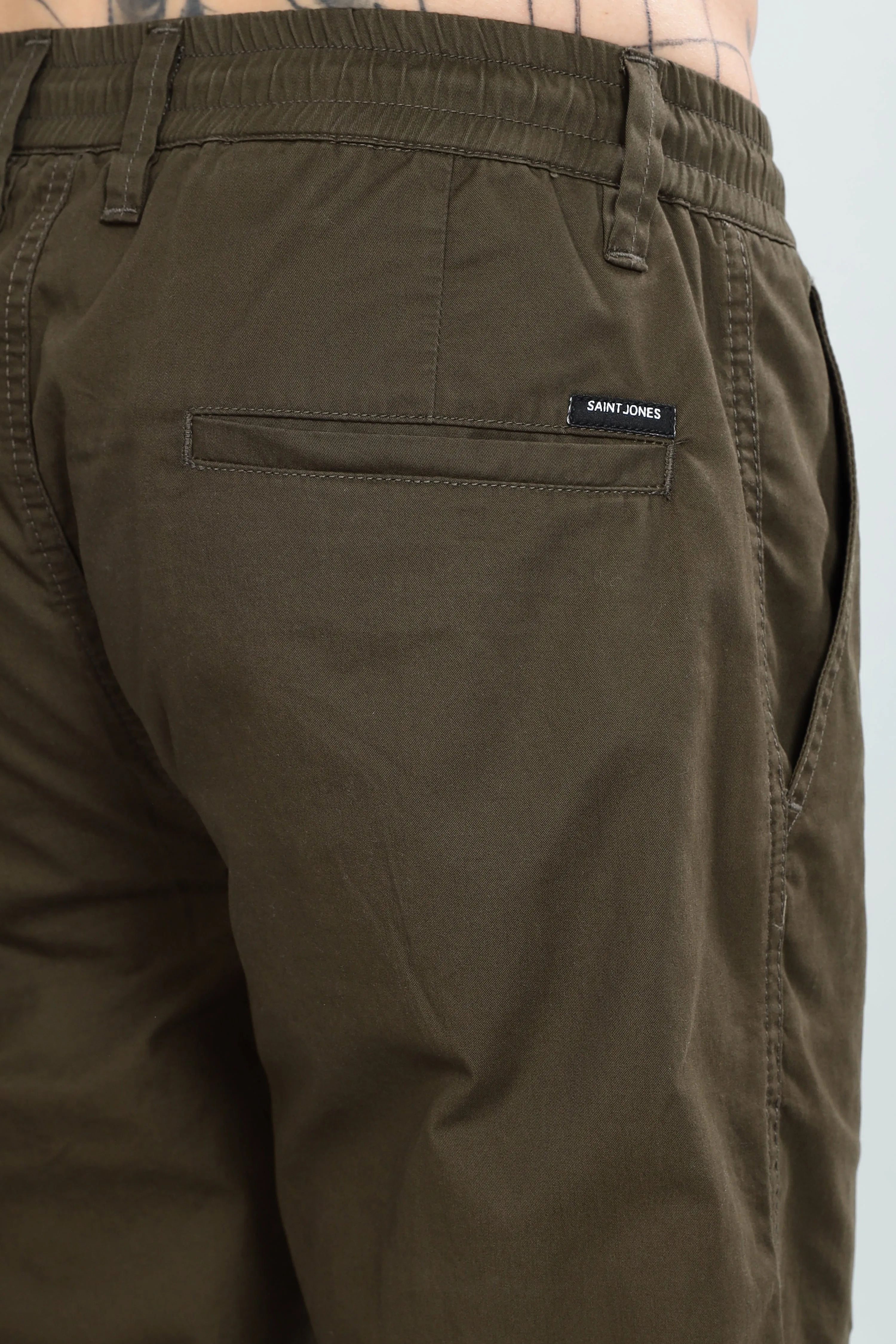 SAINTJONES BROWN STRAIGHT PANTS.