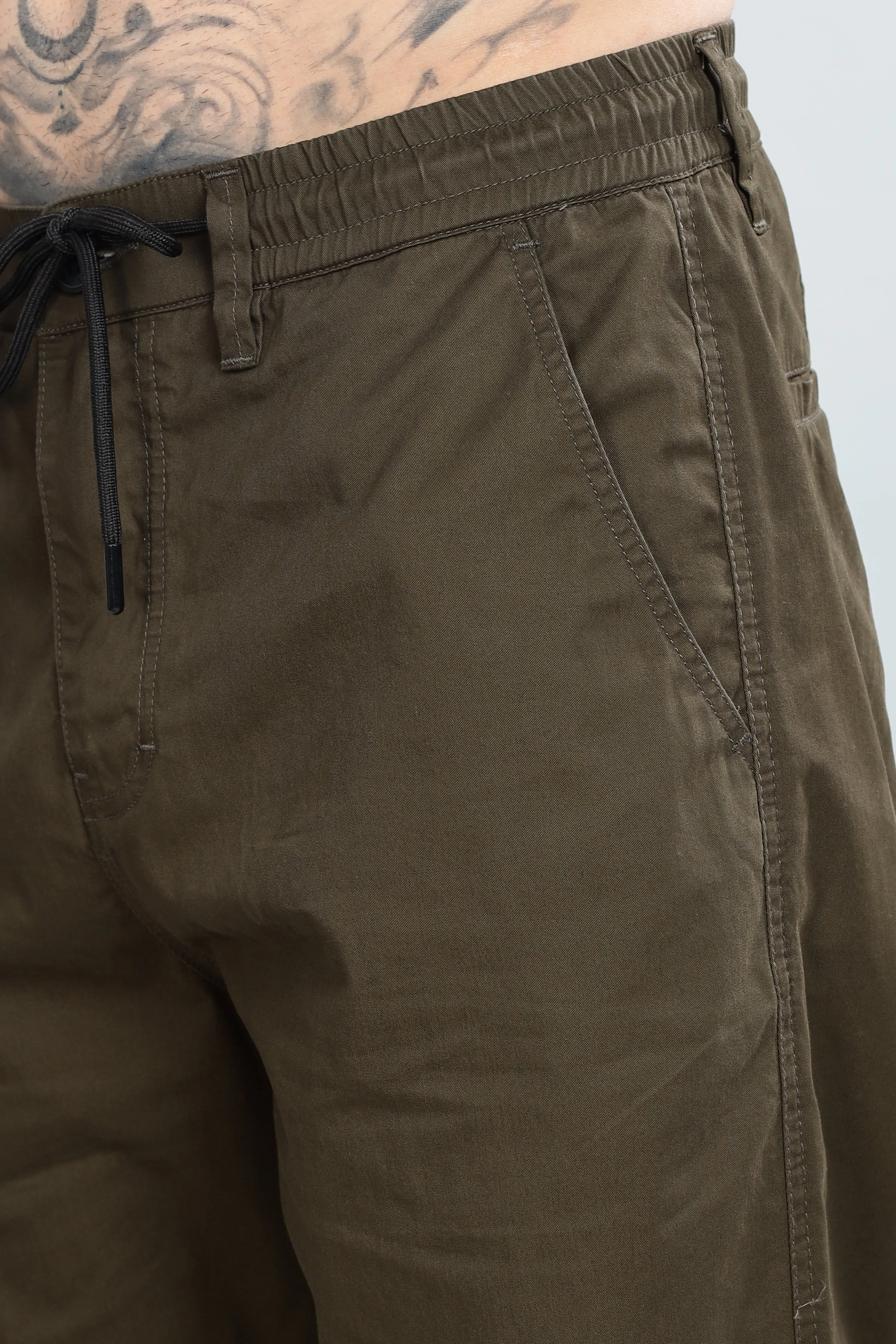 SAINTJONES BROWN STRAIGHT PANTS.