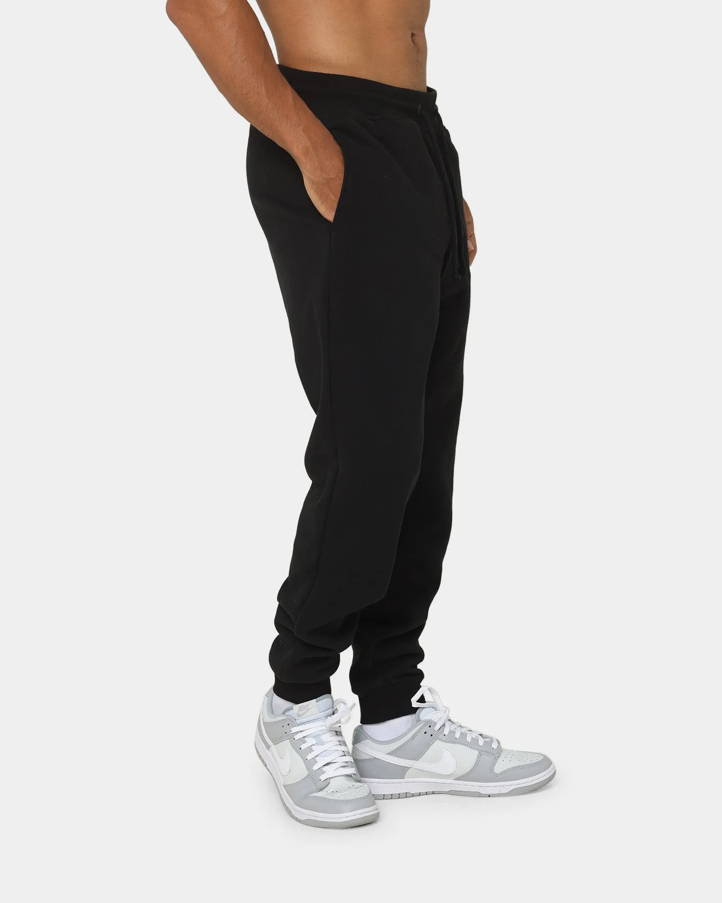 Sik Silk Relaxed Fit Cuffed Joggers Black