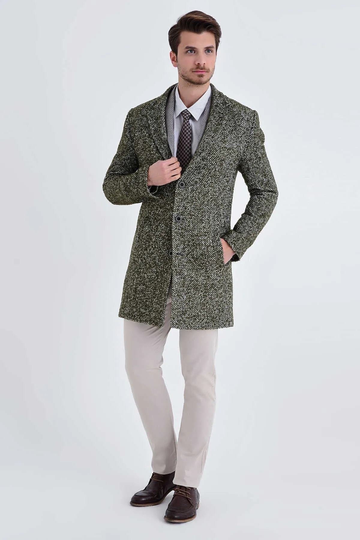 Slim Fit Cachet Notch Lapel Khaki Wool Blend Overcoat